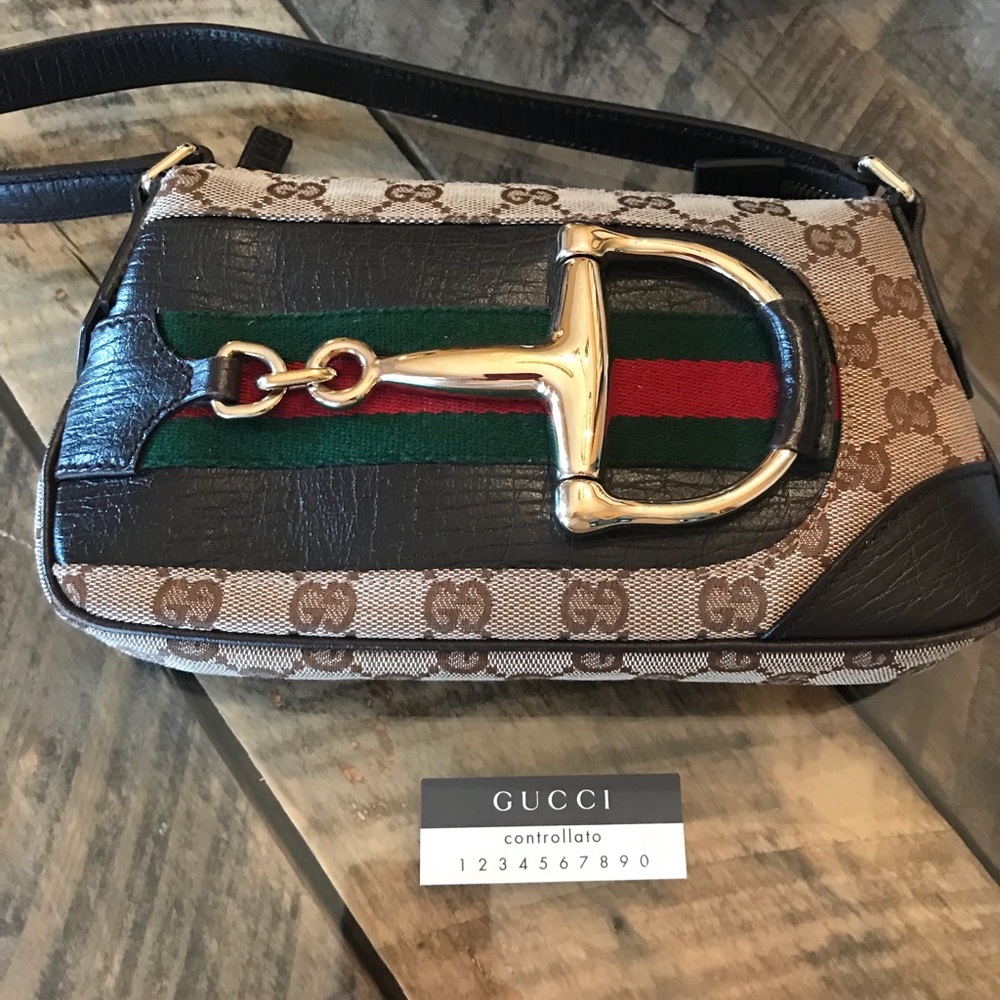 Authentic GUCCI Handbag/Pochette